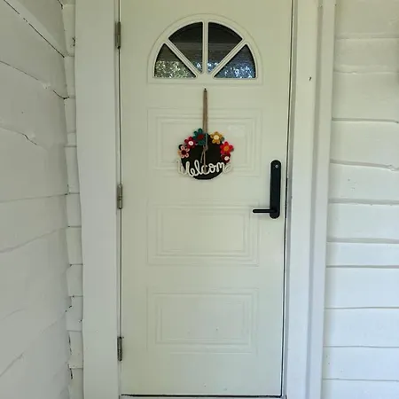 Free Parking Apartment *